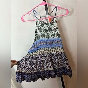 Lulumari High Neck Tank Size Medium